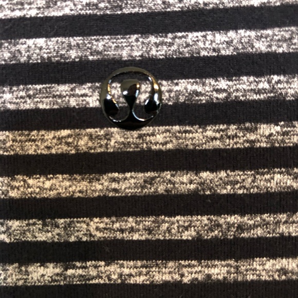 Lululemon Mens Medium Speed Long Sleeve Athletic Shirt Striped Rulu Gray Black - Picture 7 of 8